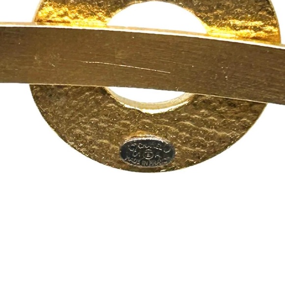 CHANEL VINTAGE EARMUFFS - Picture 5 of 6